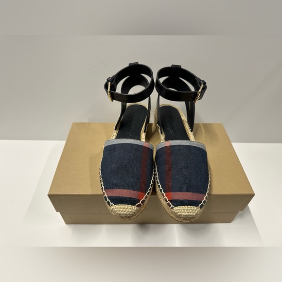 Burberry Blue Canvas and Leather Espadrilles in size 36 - Picture 2 of 4